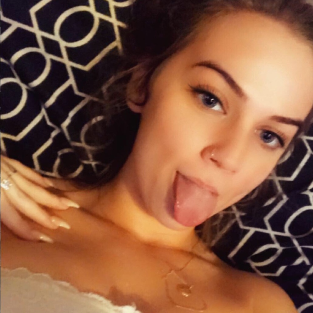 Meet your Posher, Samantha madison